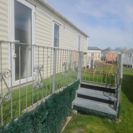 Vila 6 Berth On John Fowlers Berrow Exteriér fotografie