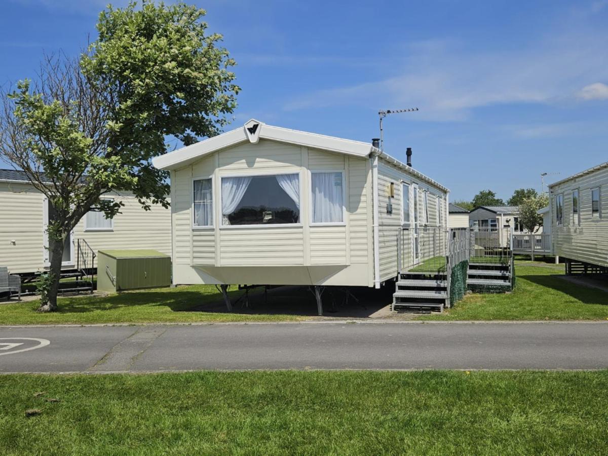 Vila 6 Berth On John Fowlers Berrow Exteriér fotografie
